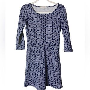 41 Hawthorn Wm’s Sz Sm Blue White Geometric Knit Fit Flare Sheath Dress